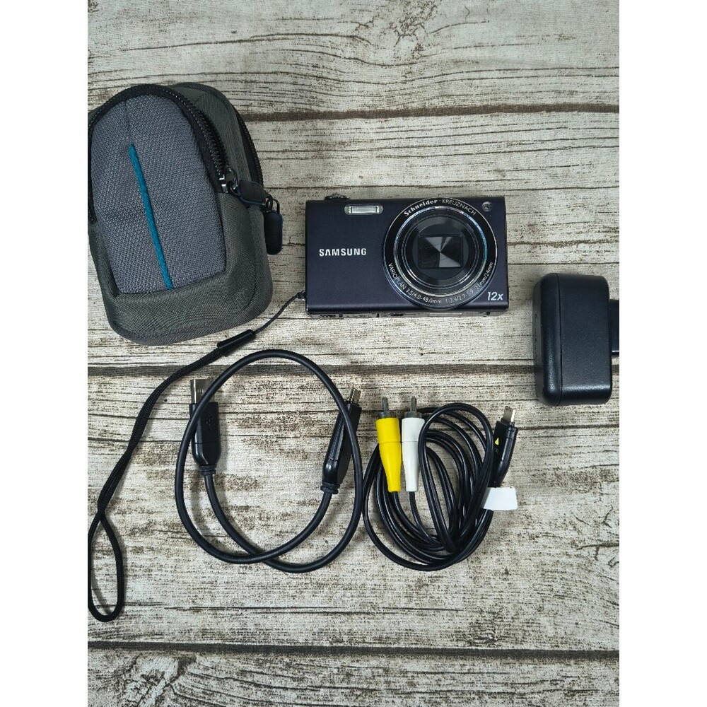 Samsung WB Series WB210 14.0MP Digital Camera Point And Shoot Black Tested